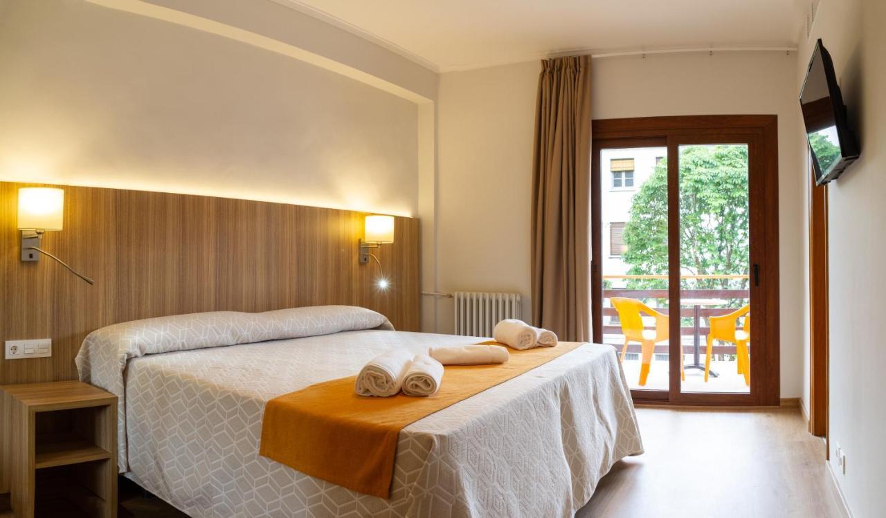 Hotel Boltaña Ordesa Kültér fotó
